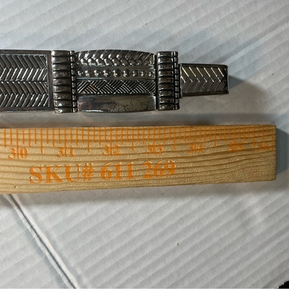 Chico's Leather Silver Black Boho Stretchy Y2K Artsy eclectic Sz Medium has wear - Picture 7 of 16